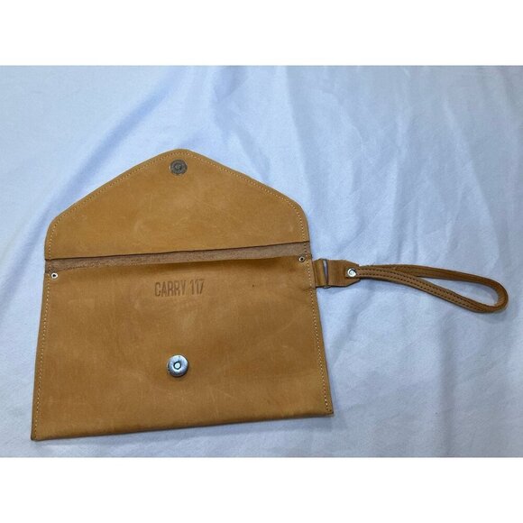 CARRY 117 ALEM Tan Distressed Leather Wristlet Clutch Wallet - Picture 4 of 5